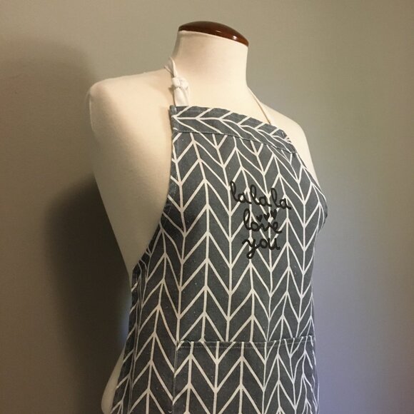 La La La Love You Arrow Apron - Picture 5 of 5